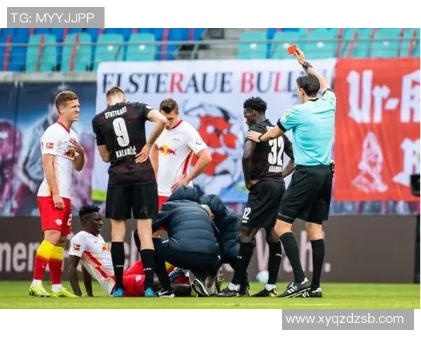 国王杯激战莱比锡逆转里昂红牌争议引发全场热议与高潮