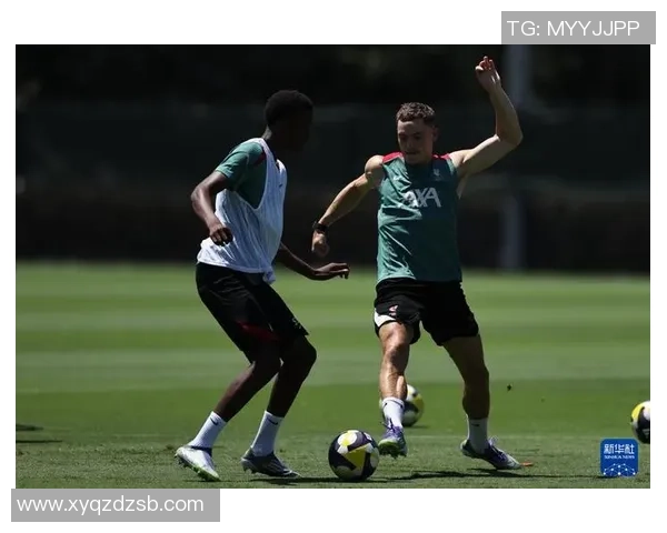 友谊赛精彩对决那不勒斯与利物浦战平帽子戏法引发全场热烈反响